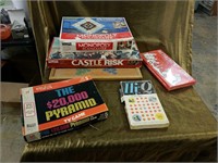 Board games-monopoly play master, castle risk,
