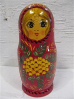 Nesting dolls, lady in red