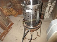 Propane cooker with baskets, no pot