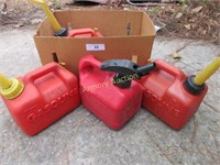 4 small gasoline cans