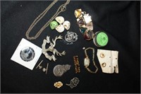 Misc. Men / Women Jewelry lot, pins, German, beads