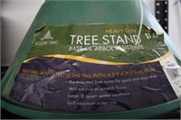 Live Christmas Tree Stand - Holds up to a 5"