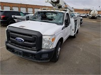 2011 Ford F-350 Super Duty Chassis Truck
