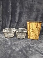 Lot of 5 small desk waste baskets