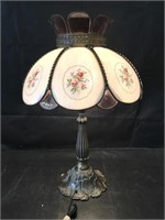 Meyda Tiffany NY lamp working-excellent. Stands