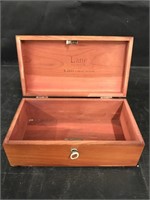 Small Lane cedar chest with key