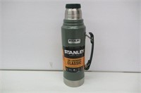 Stanley Classic Vacuum Bottle 1.1QT Hammertone