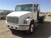 1998 Freightliner FL70 Flatbed Truck w/Lift Gate