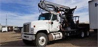 2002 International 5500 I Single Cab Grapple Pole