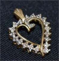 10K Gold & Diamonds Heart Pendant