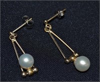 14k Gold Earrings With Pearls