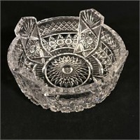 Brilliant cut glass bowl with 4 raised edges