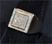 10K White Gold Men's Ring With Diamonds