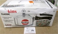 Hawkins Classic 1.5L Aluminum Pressure Cooker