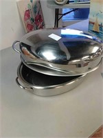Large roaster pan