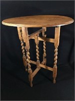 Vintage English oak barley twist tilt top table