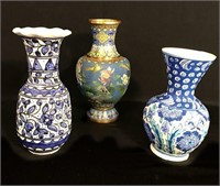 Assorted lot of 3 vases made in Jerusalem