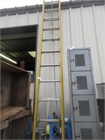 Fiberglass Extension Ladder - Approx  20'