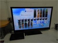 LG 42" Flat Screen TV with Samsung DVD Player