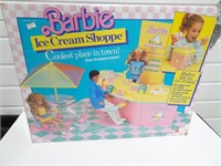 1986 Barbie Ice Cream Shoppe in box