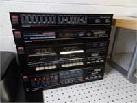 vintage 1985 4 piece sanyo stereo with retro look