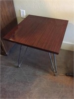 Mid Century Formica Top Turning Table