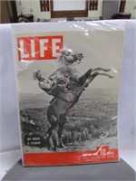 LIfe Magazine dated 1943 w/ Roy Rogers & Trigger