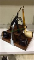 Walnut & chrome horseshoe pipe holder, with 4