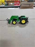 John Deere 3350-No bucket