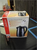 Sunbeam Cordless Electric Kettle