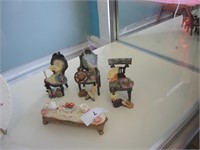 Figurines -Decorative Chairs and Ottoman