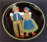 7.5" High Glaze Dutch Boy & Girl Plate