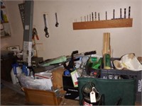 Lot # 308 - Contents of top of workbench to