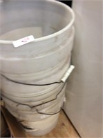 5 gallon pails