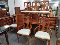 GORGEOUS 2 TONE DINING TABLE W 6 CHAIRS & 2 LEAVES