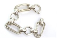 Good silver bracelet with oblong and round links