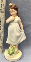 7.5" Porcelain figure little girl eating an apple,