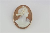 Vintage 9ct gold cameo