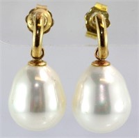 9 carat yellow gold freshwater pearl earrings