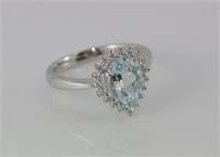 18ct white gold, aquamarine & diamond ring