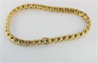 Good boxed 18ct yellow gold necklace