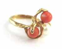 Yellow gold, coral and pearl ring marked 14K