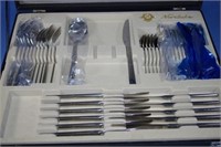 Cased Noritake cutlery set