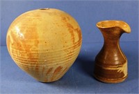 Two various Australian pottery pieces