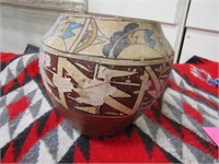 Vintage Native American pottery w/ chips & flaking