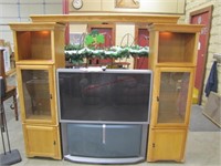 Solid wood 3 pc entertainment center,