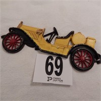 METAL OLD CAR WALL DECOR BY SEXTON 12 IN