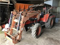 Kubota M9000 Loader Tractor