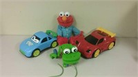 Children's Toys Melissa & Doug Wooden Frog, Elmo