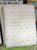 queen size mattress an box springs